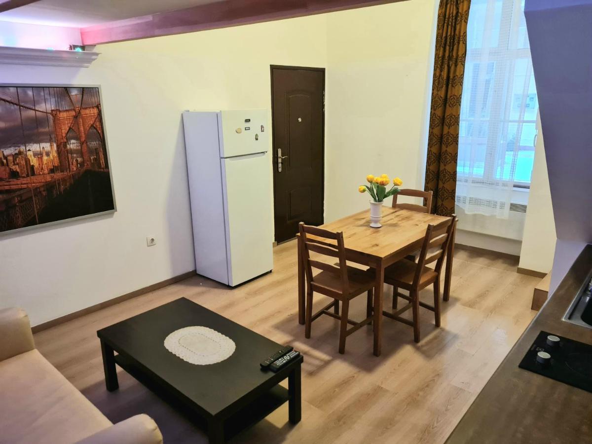 Lola Apartment Budapest Exterior photo